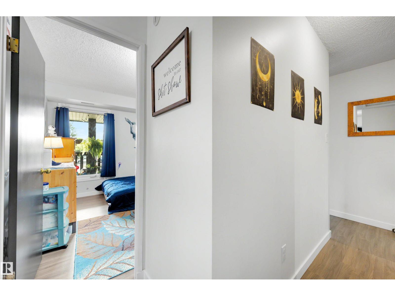 241 SURREY GARDENS GD NW — photo 16