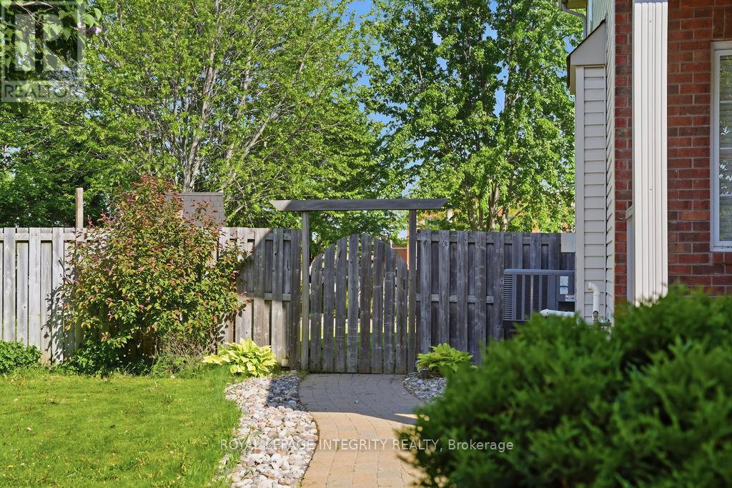 1067 ROCKY HARBOUR CRESCENT - Image 2
