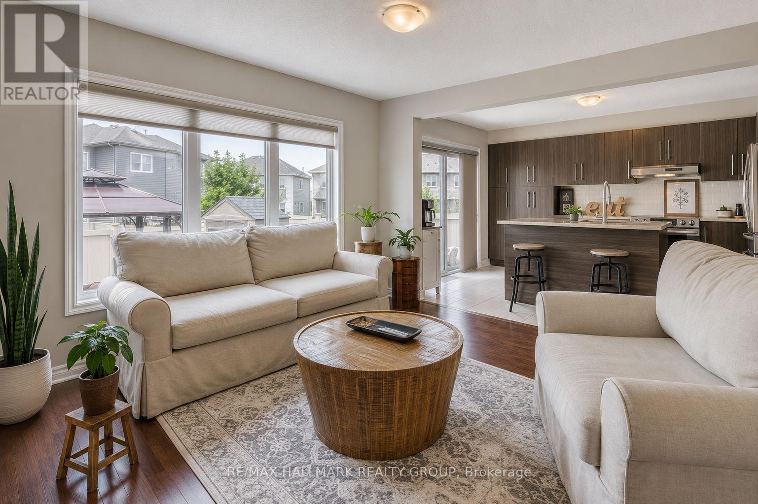 6335 RENAUD ROAD - 7