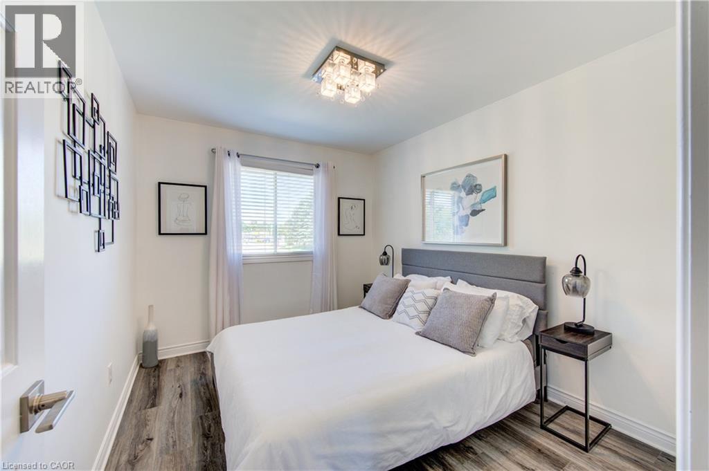 3-bedroom home for sale at 102 ALLEN Street, Tillsonburg ON · photo 26 of 51