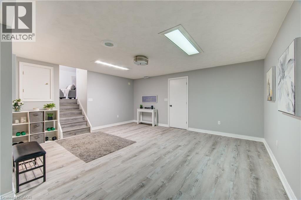 3-bedroom home for sale at 102 ALLEN Street, Tillsonburg ON · photo 35 of 51