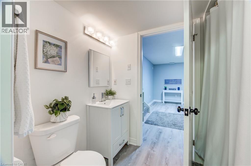 3-bedroom home for sale at 102 ALLEN Street, Tillsonburg ON · photo 39 of 51