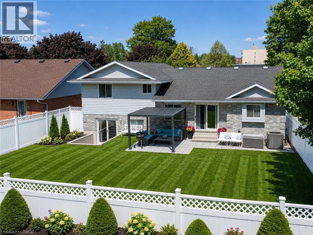 3-bedroom home for sale at 102 ALLEN Street, Tillsonburg ON · photo 49 of 51