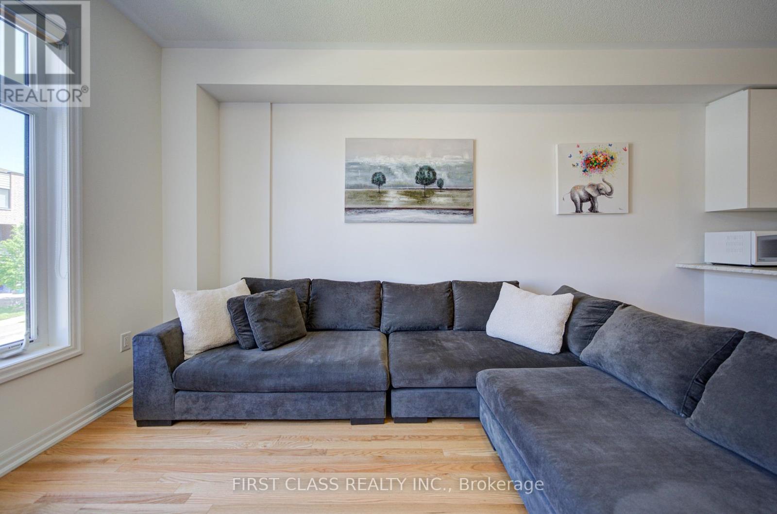 227 VIVANT STREET - 12