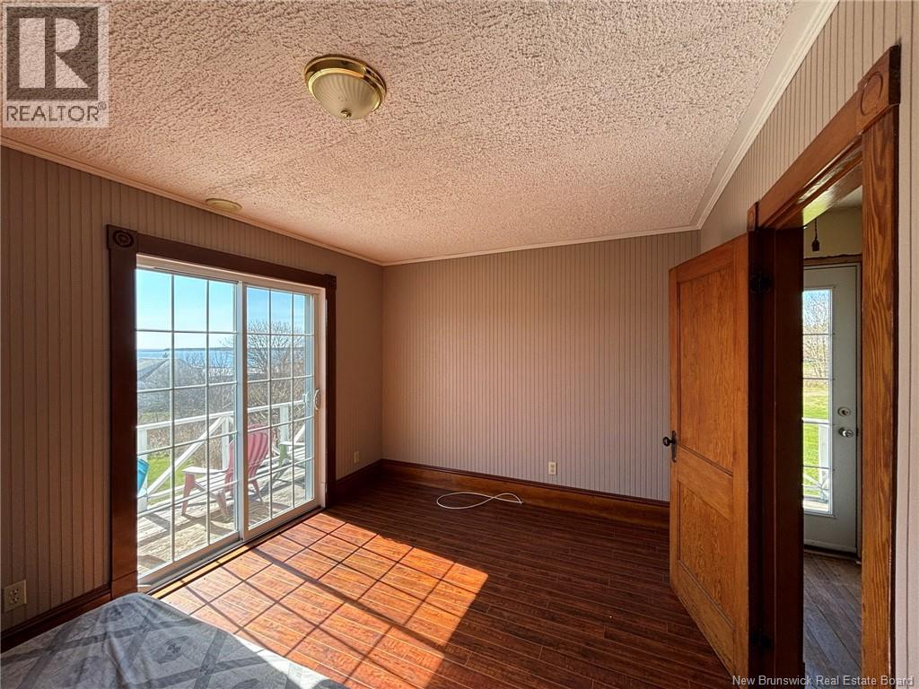 12 SC Breakwater - 25