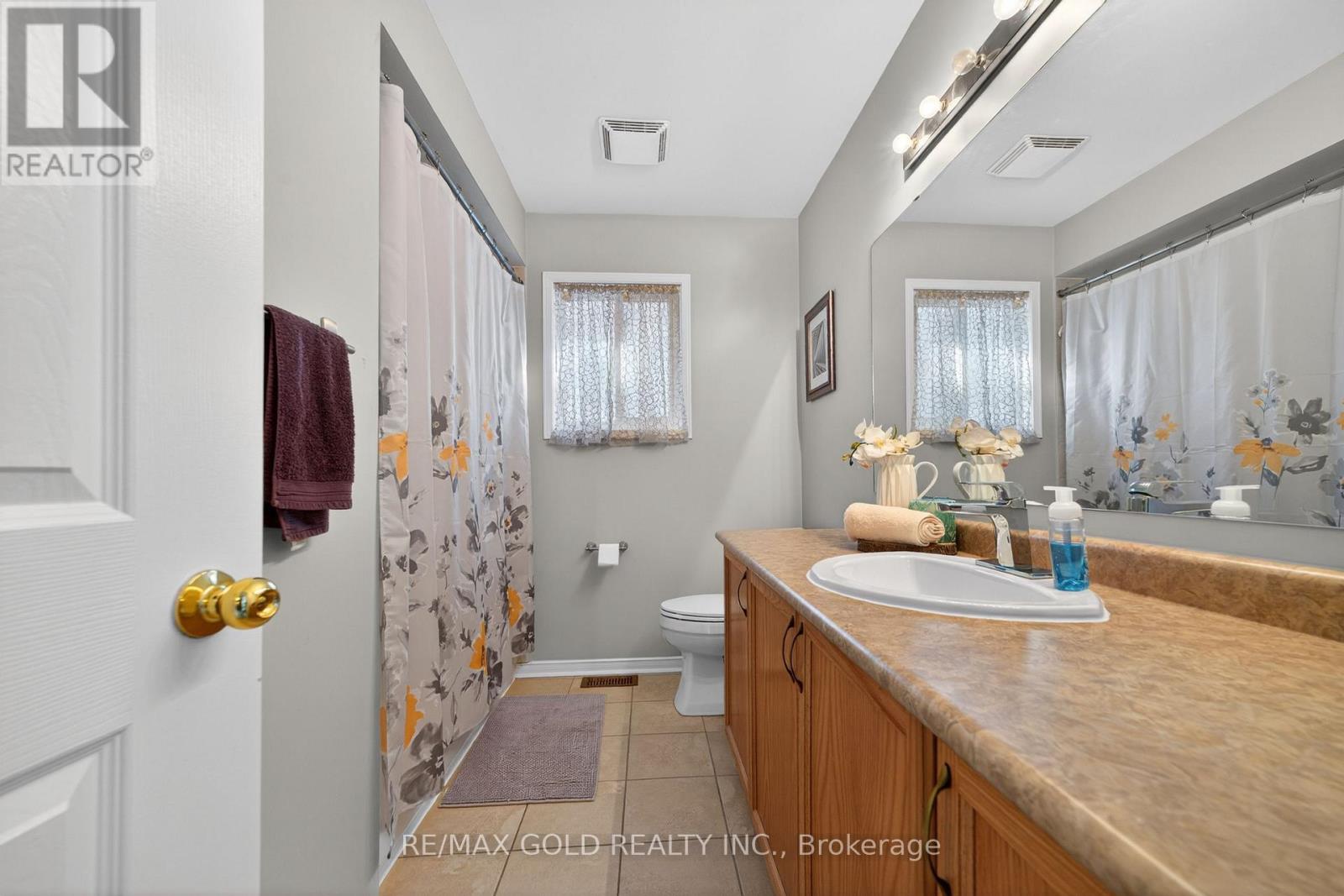50 FAIRHILL AVENUE - 34