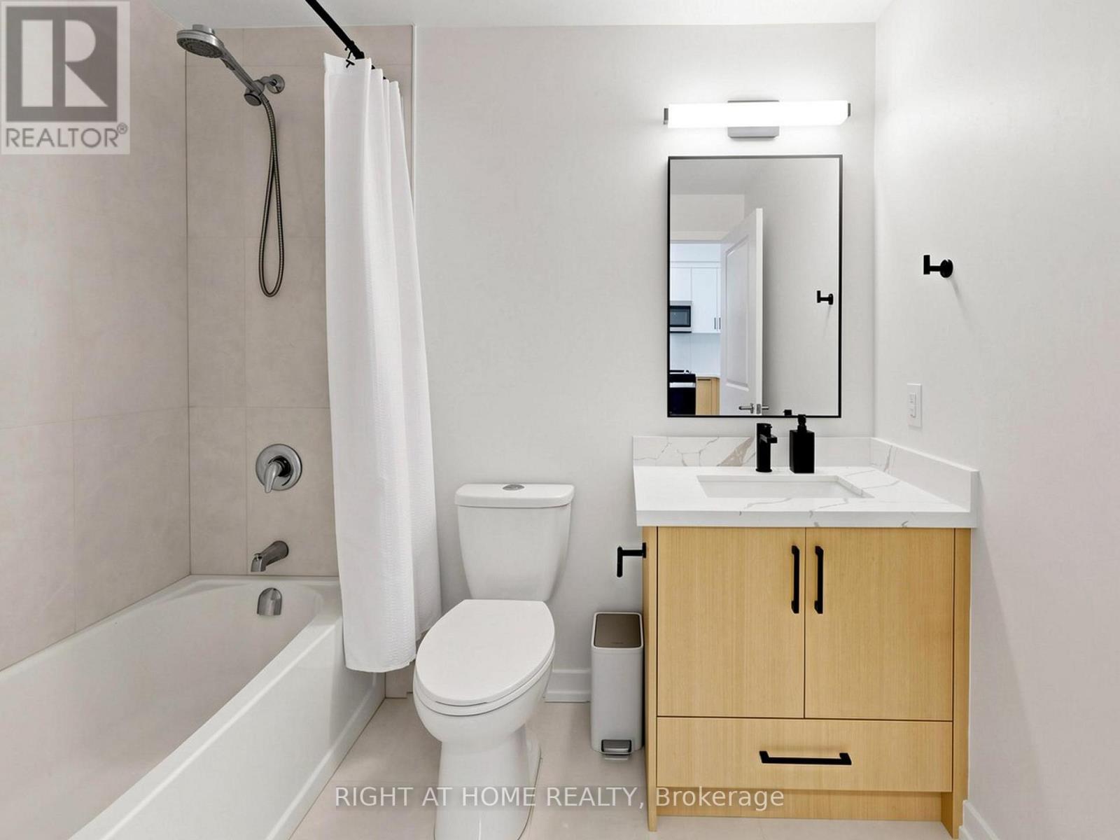 #1013 450 DUNDAS STREET E - 19