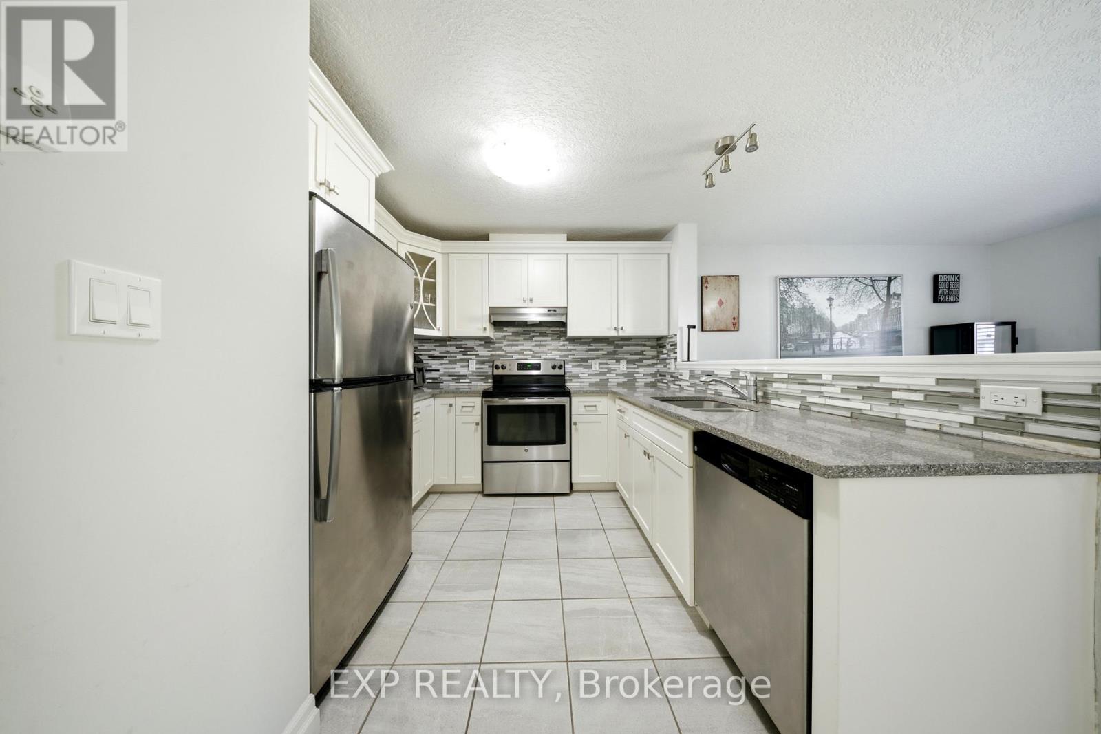 #17 158 FIFE ROAD - 14