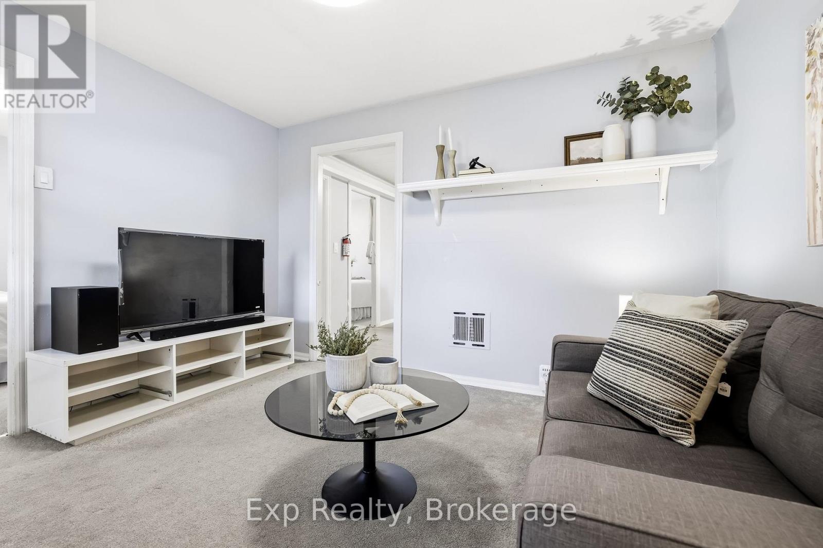 395A WILLIAM STREET - 7