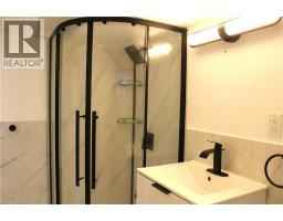 4935 Willmott Street, Niagara Falls, ON L2E1Z6 Photo 21