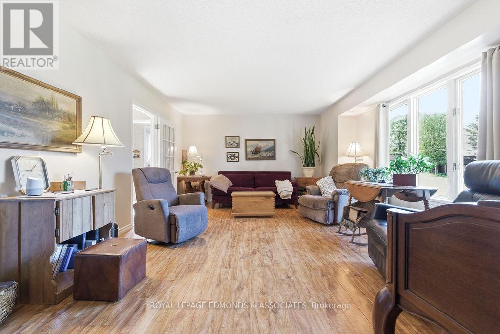373 MORRIS STREET - 18