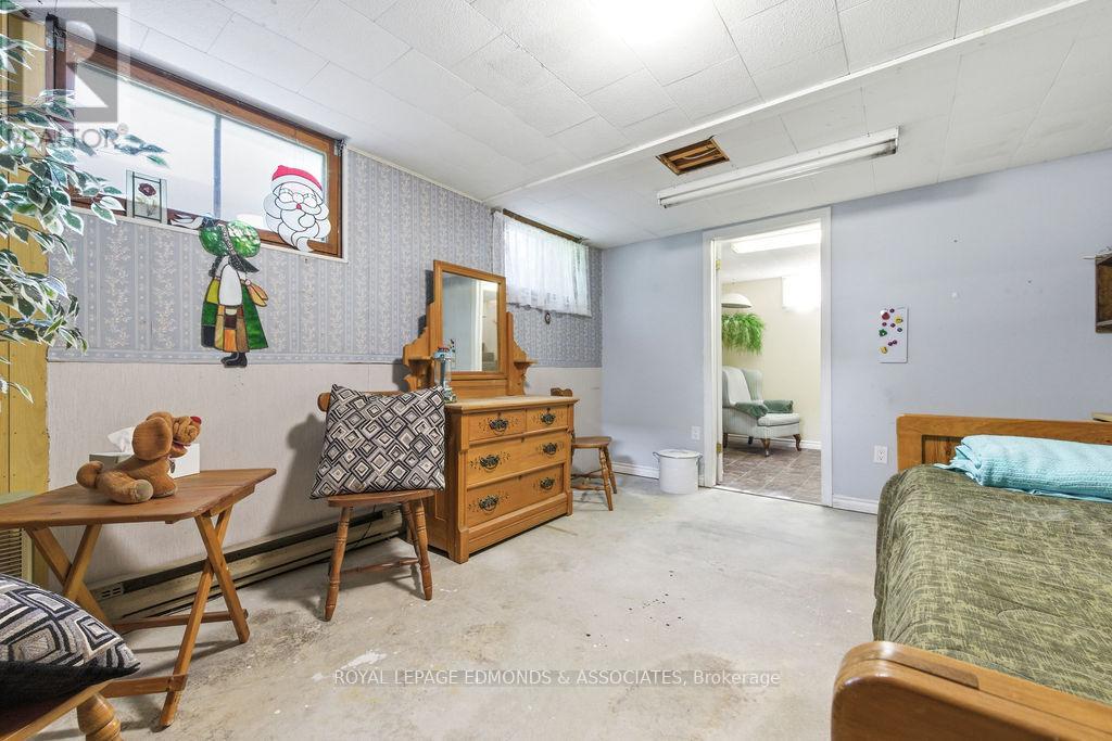373 MORRIS STREET - 25