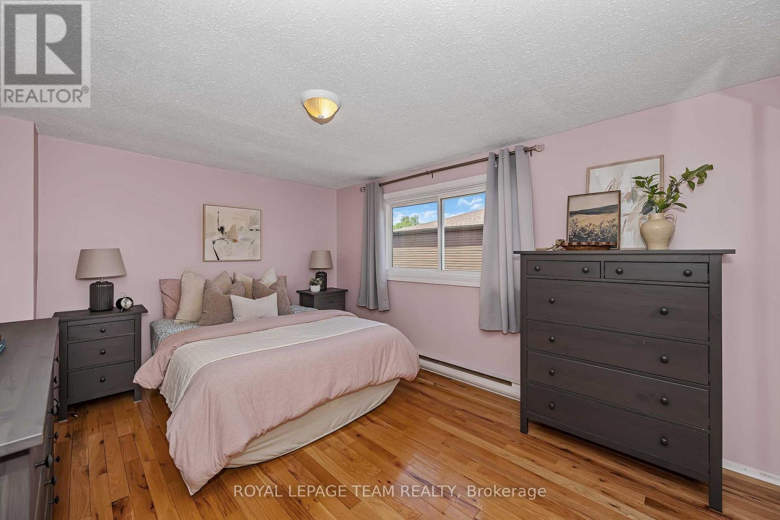 #26 3107 STOCKTON DRIVE - 11