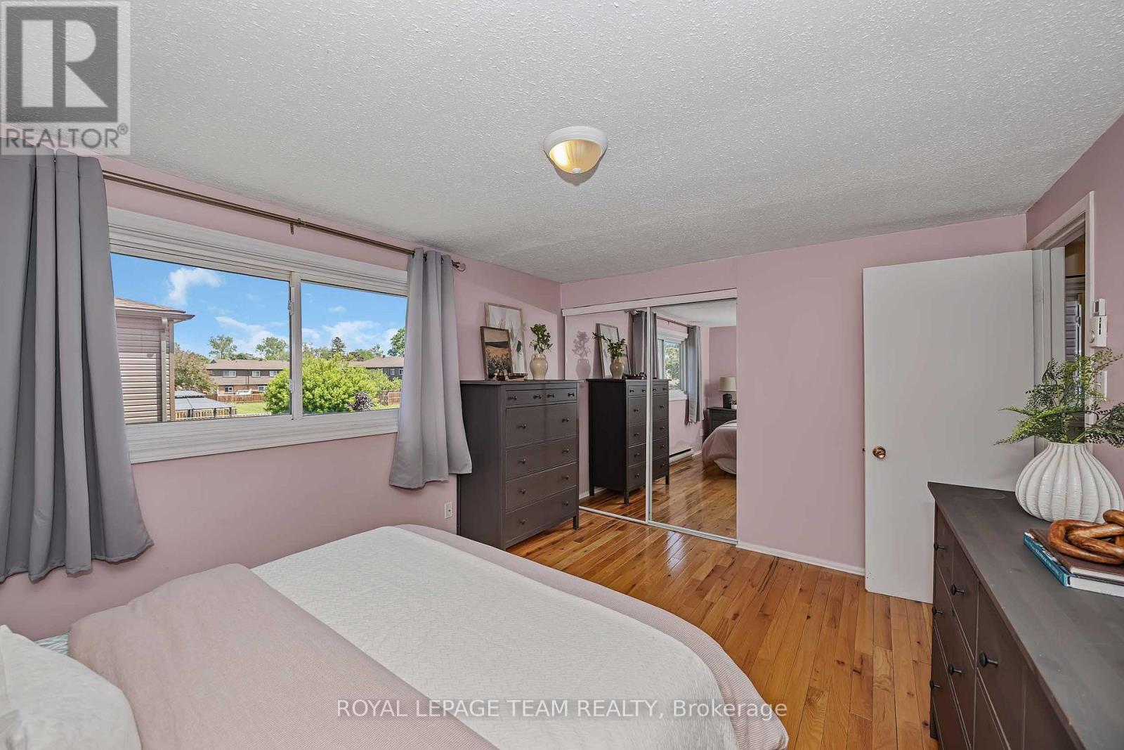 #26 3107 STOCKTON DRIVE - 12