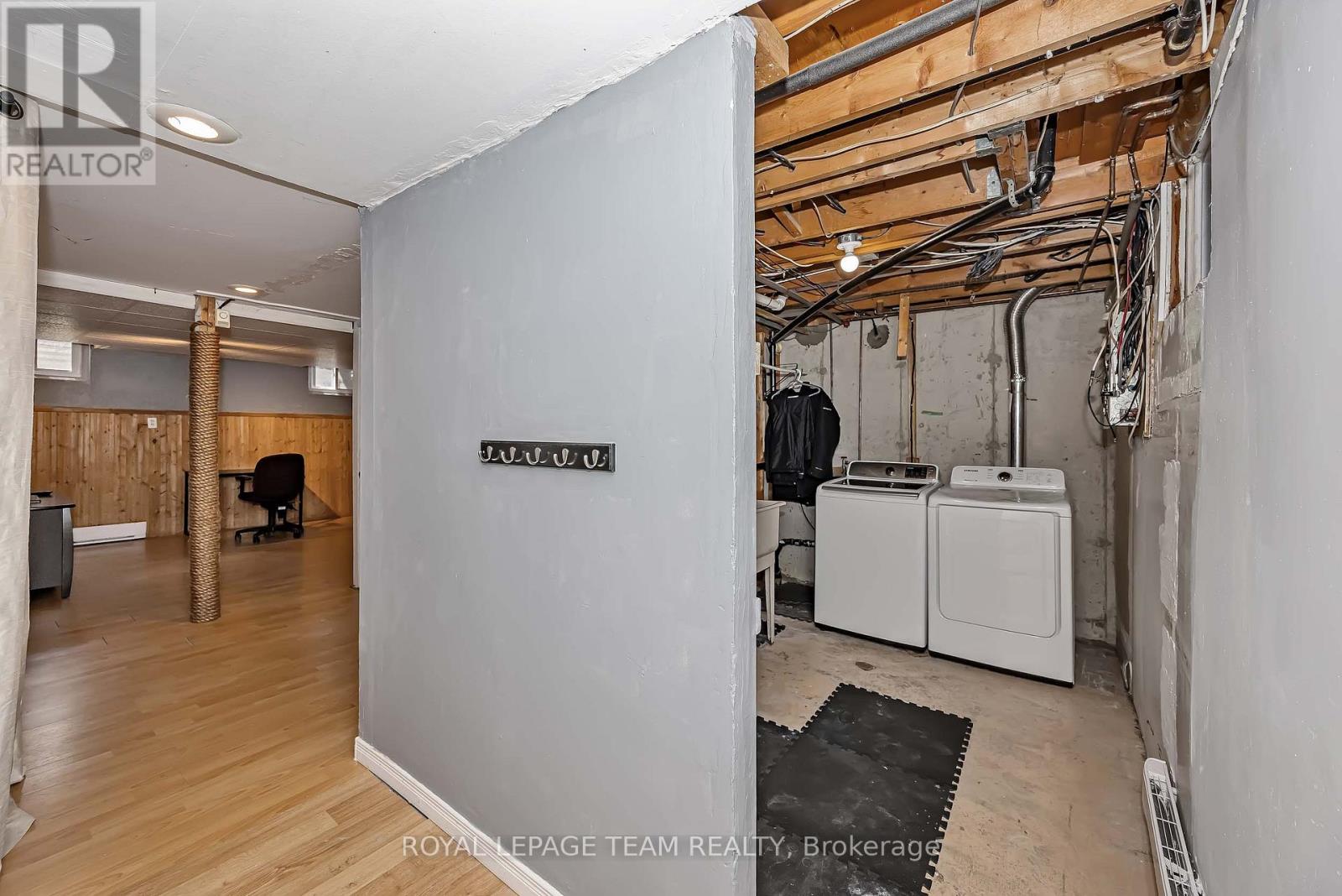 #26 3107 STOCKTON DRIVE - 20