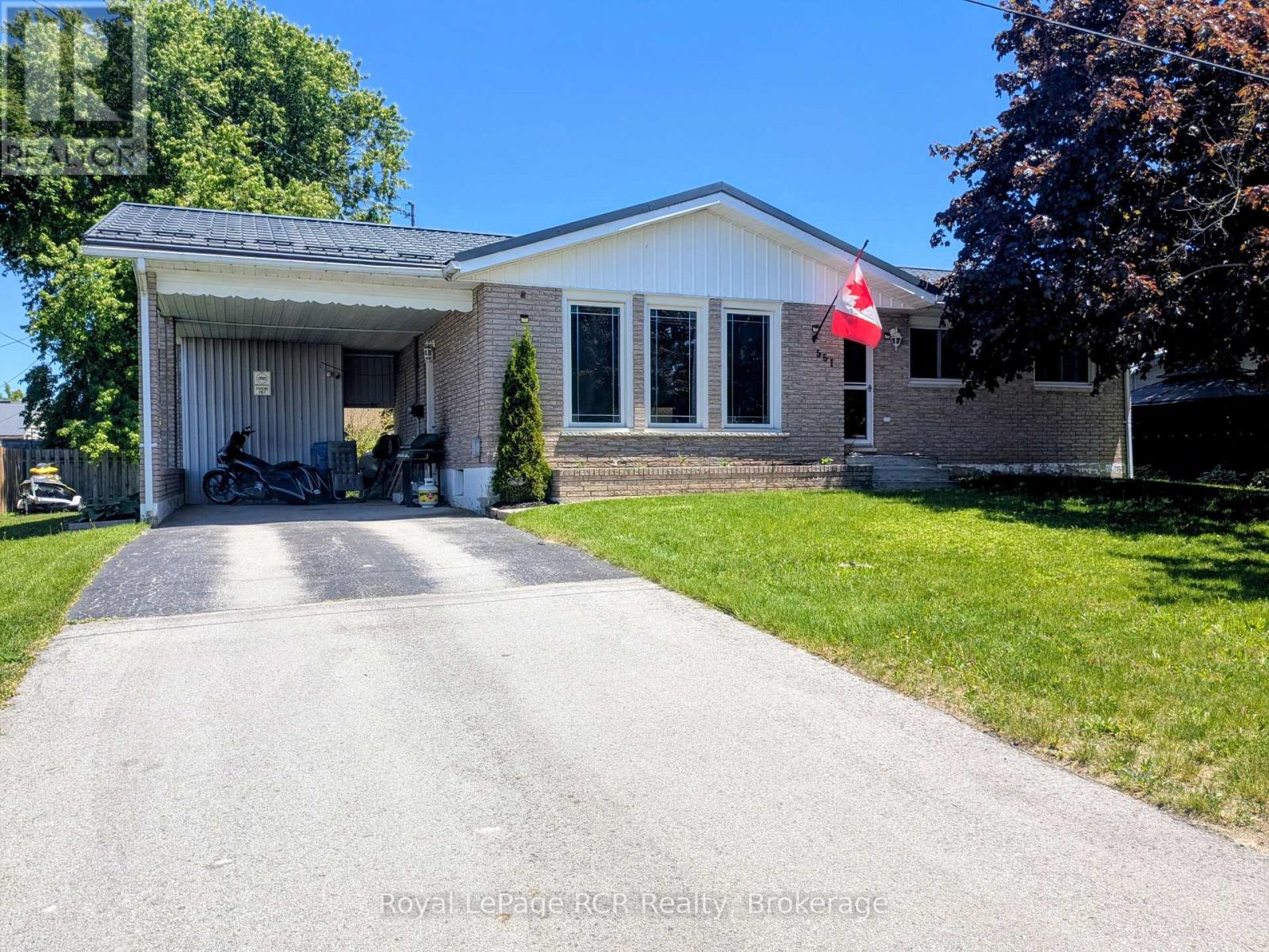 551 15TH AVENUE - 1