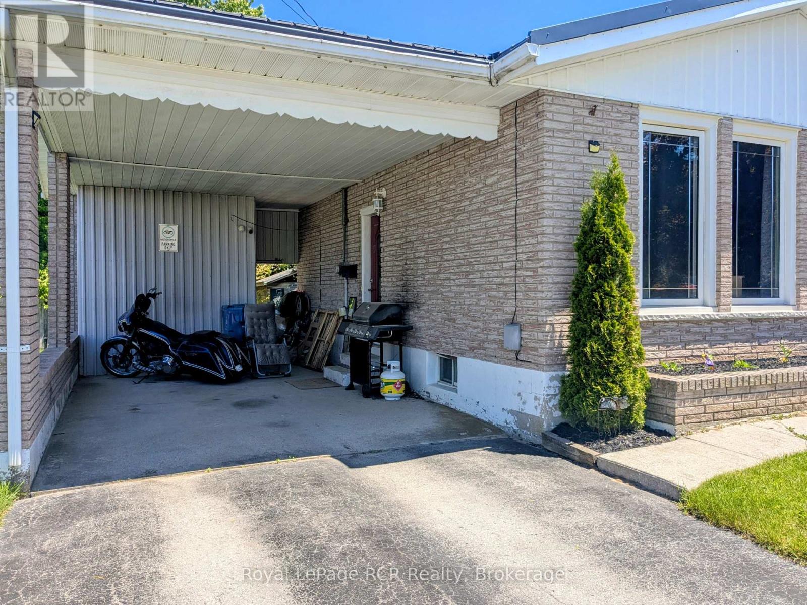 551 15TH AVENUE - 2