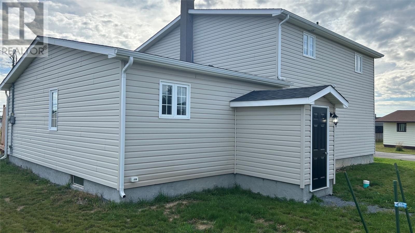 4 Spruce Drive - 35