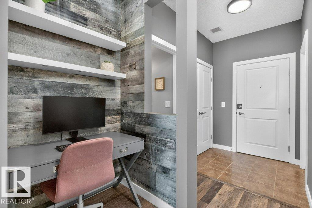#414 2584 ANDERSON WY SW - 17
