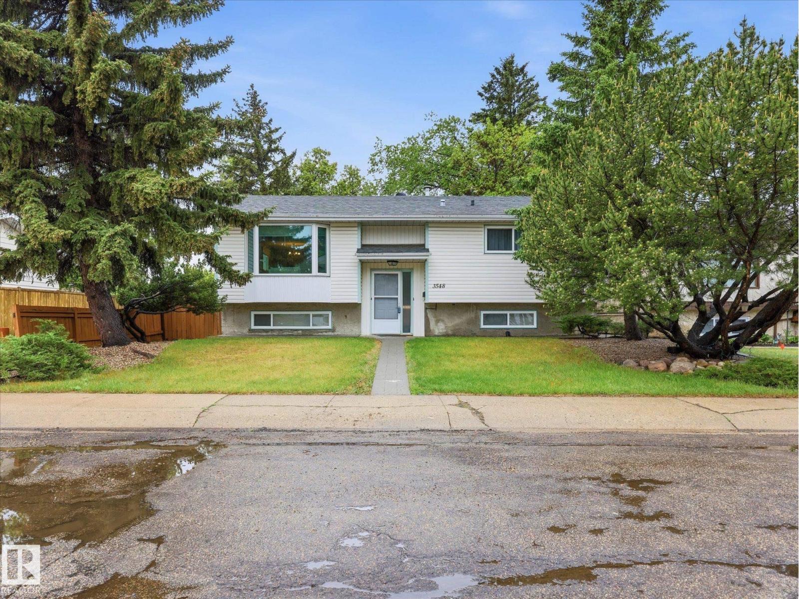 3548 65 ST NW