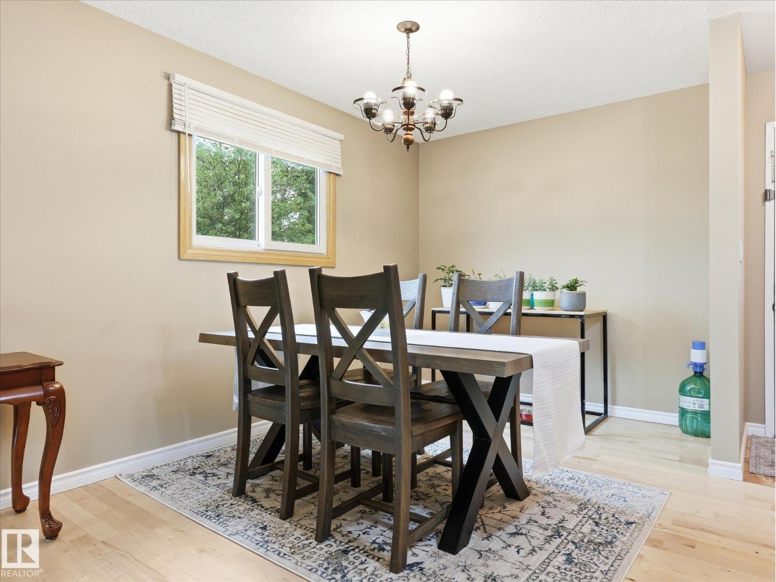 3548 65 ST NW - 10