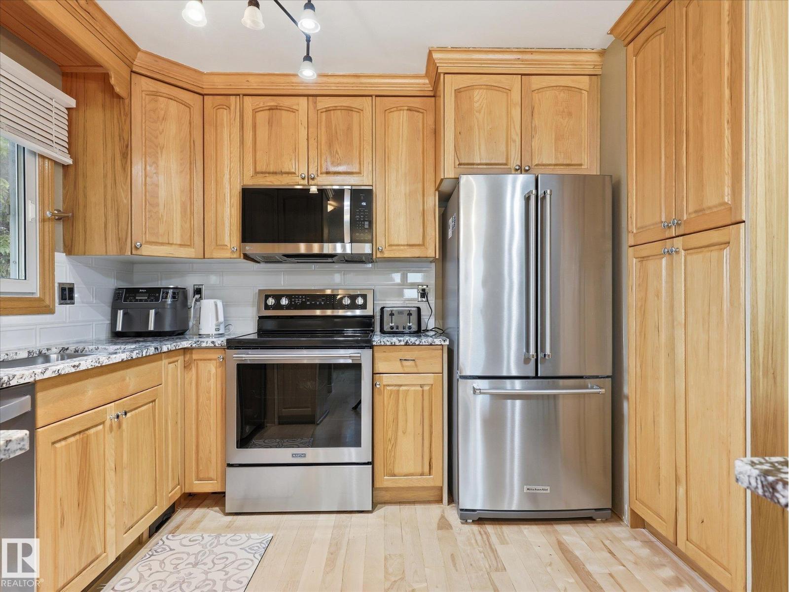3548 65 ST NW - 12