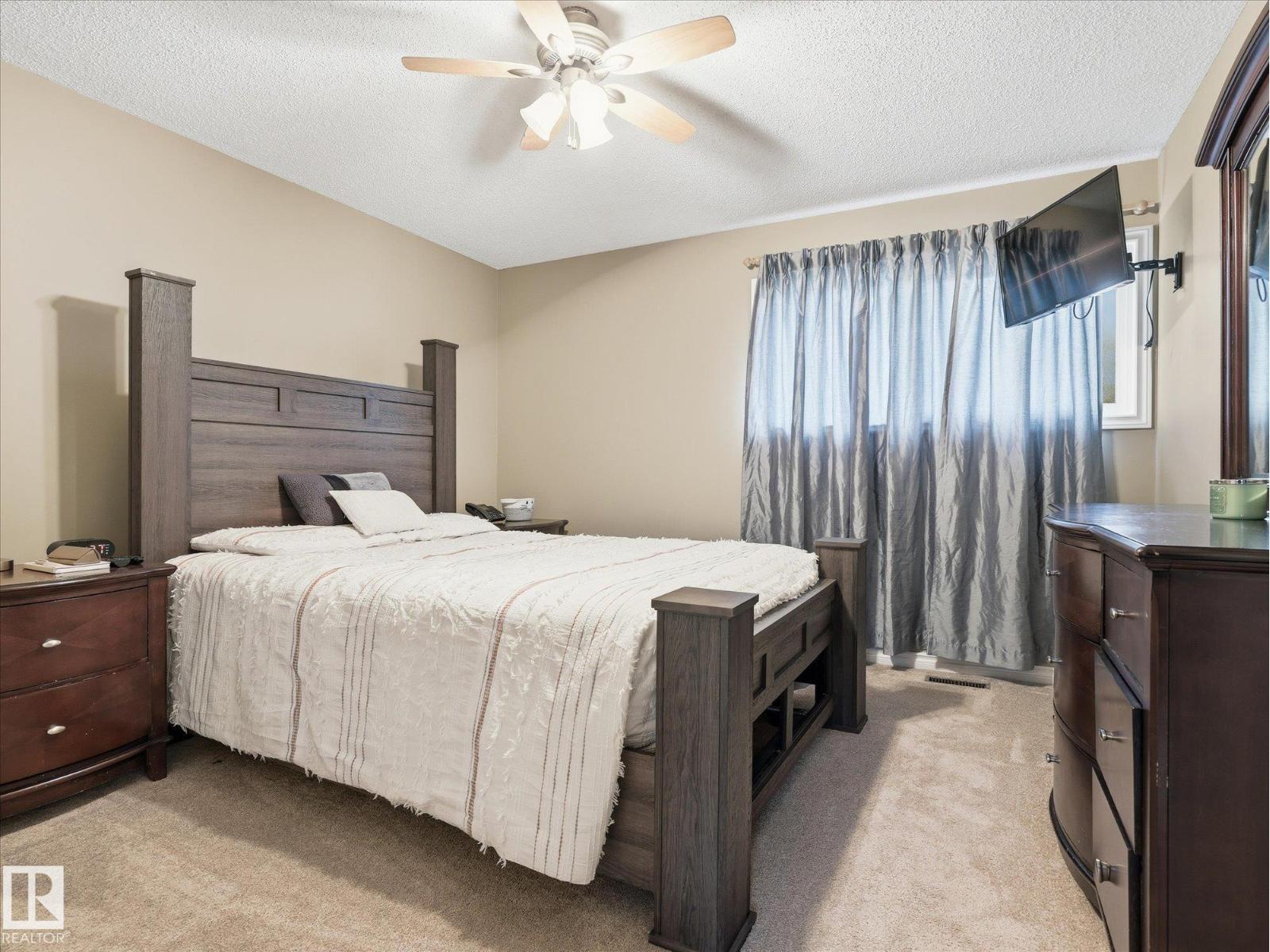 3548 65 ST NW - 17
