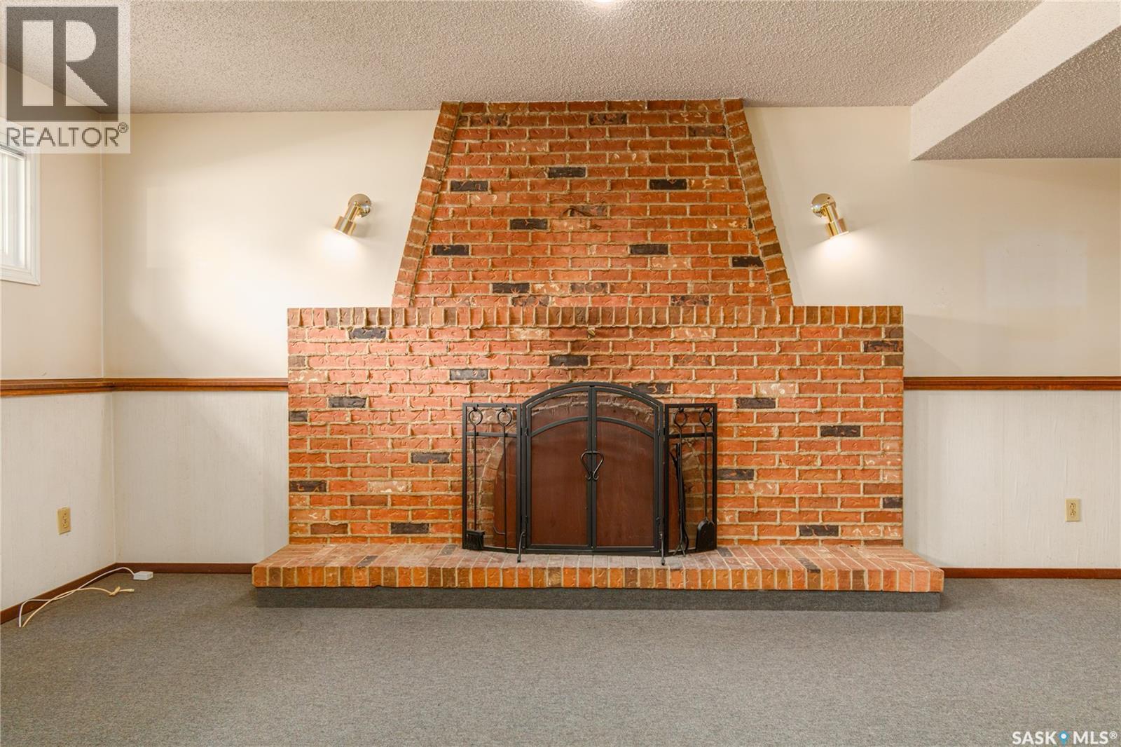 1229 Pascoe DRIVE W - 30