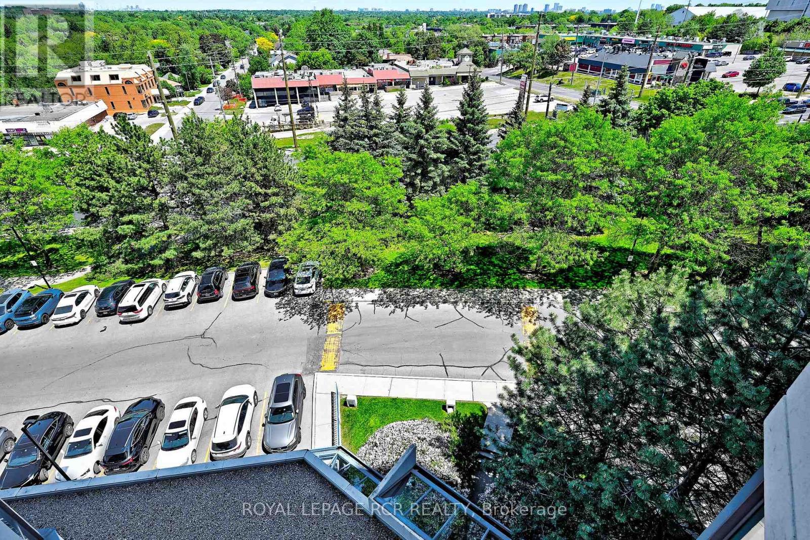 #706 7300 YONGE STREET - 38