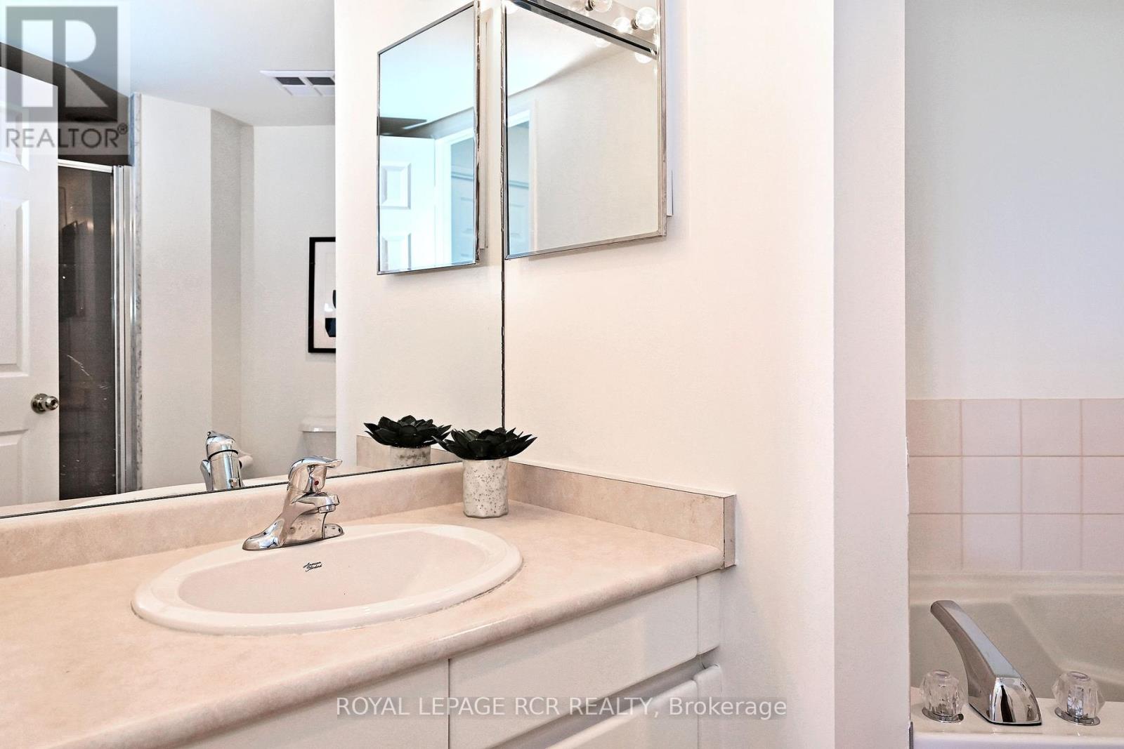 #706 7300 YONGE STREET - 41