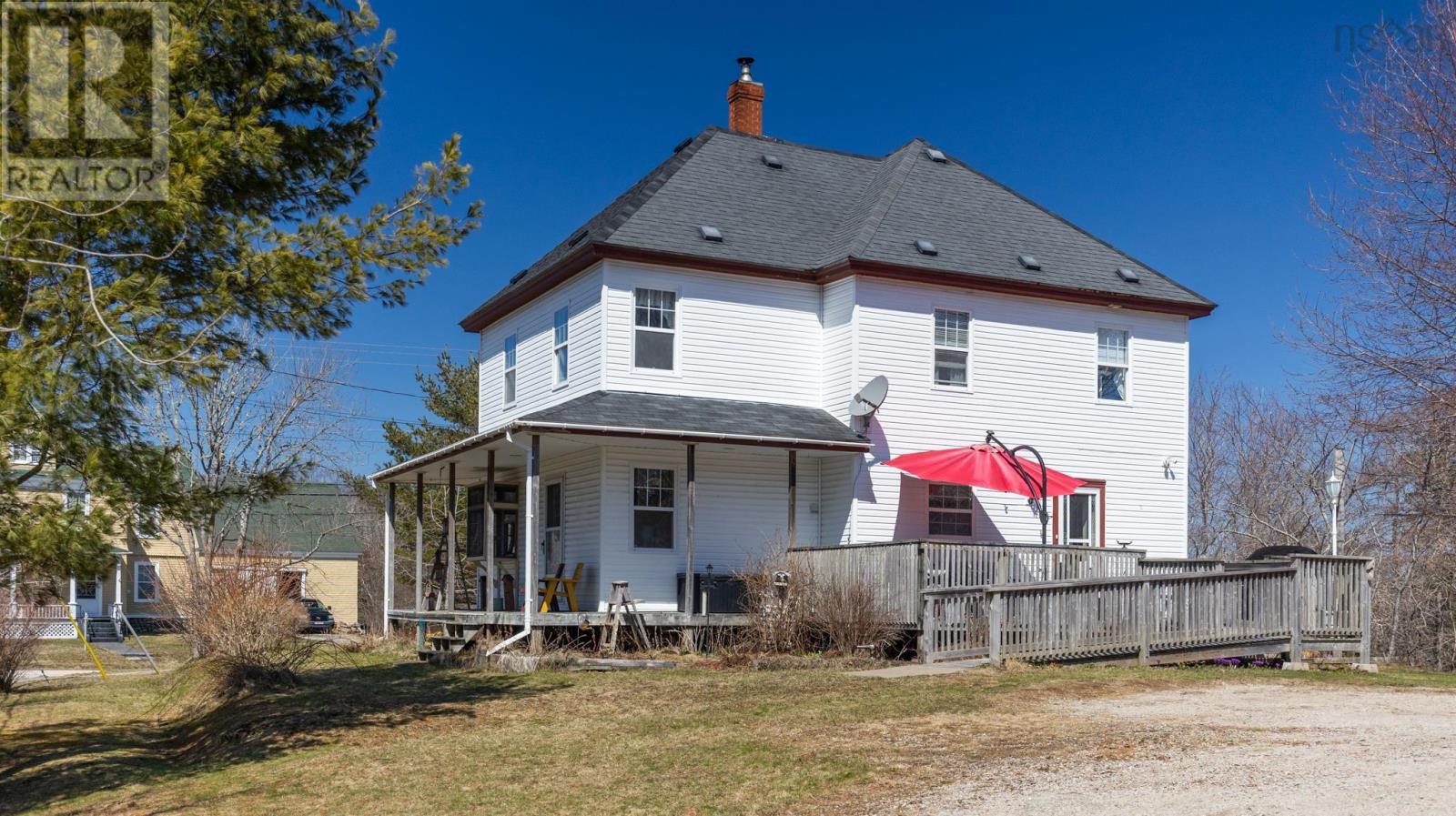 1 Belleville Road - 3