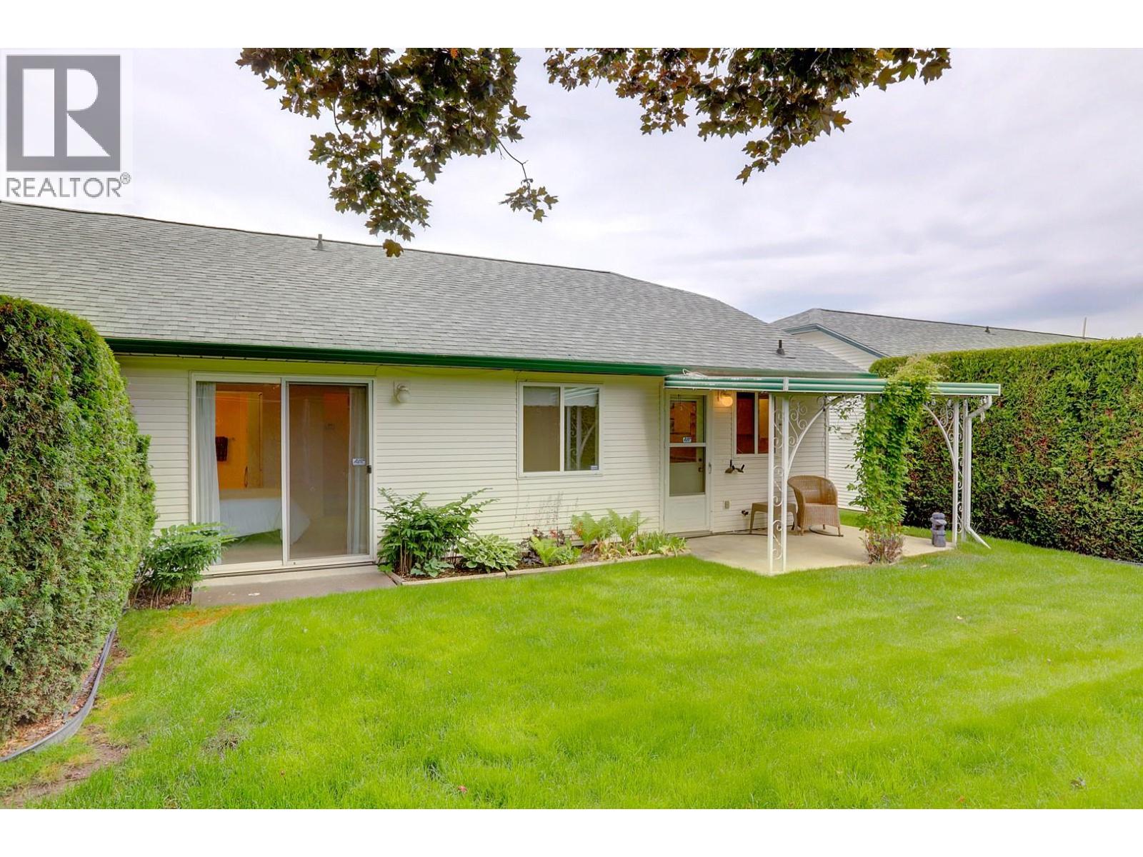 #4 3620 Patten Drive - 35