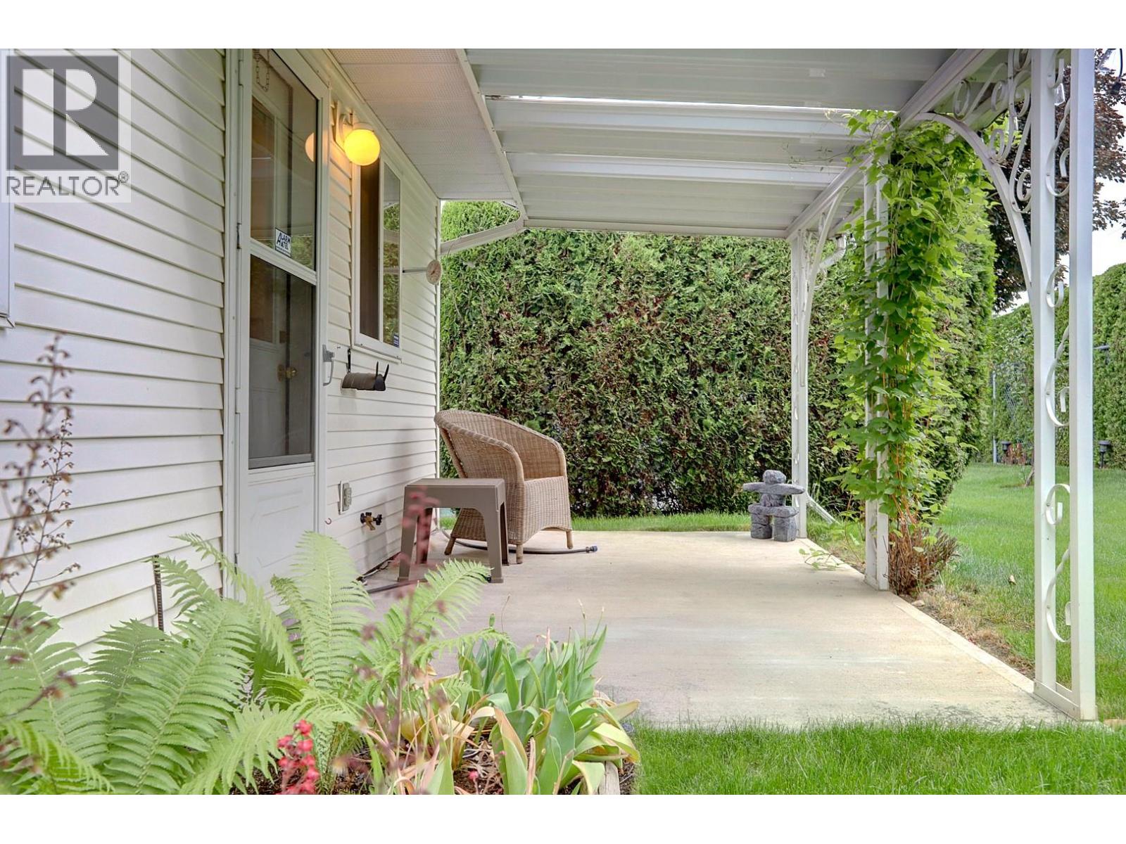 #4 3620 Patten Drive - 33