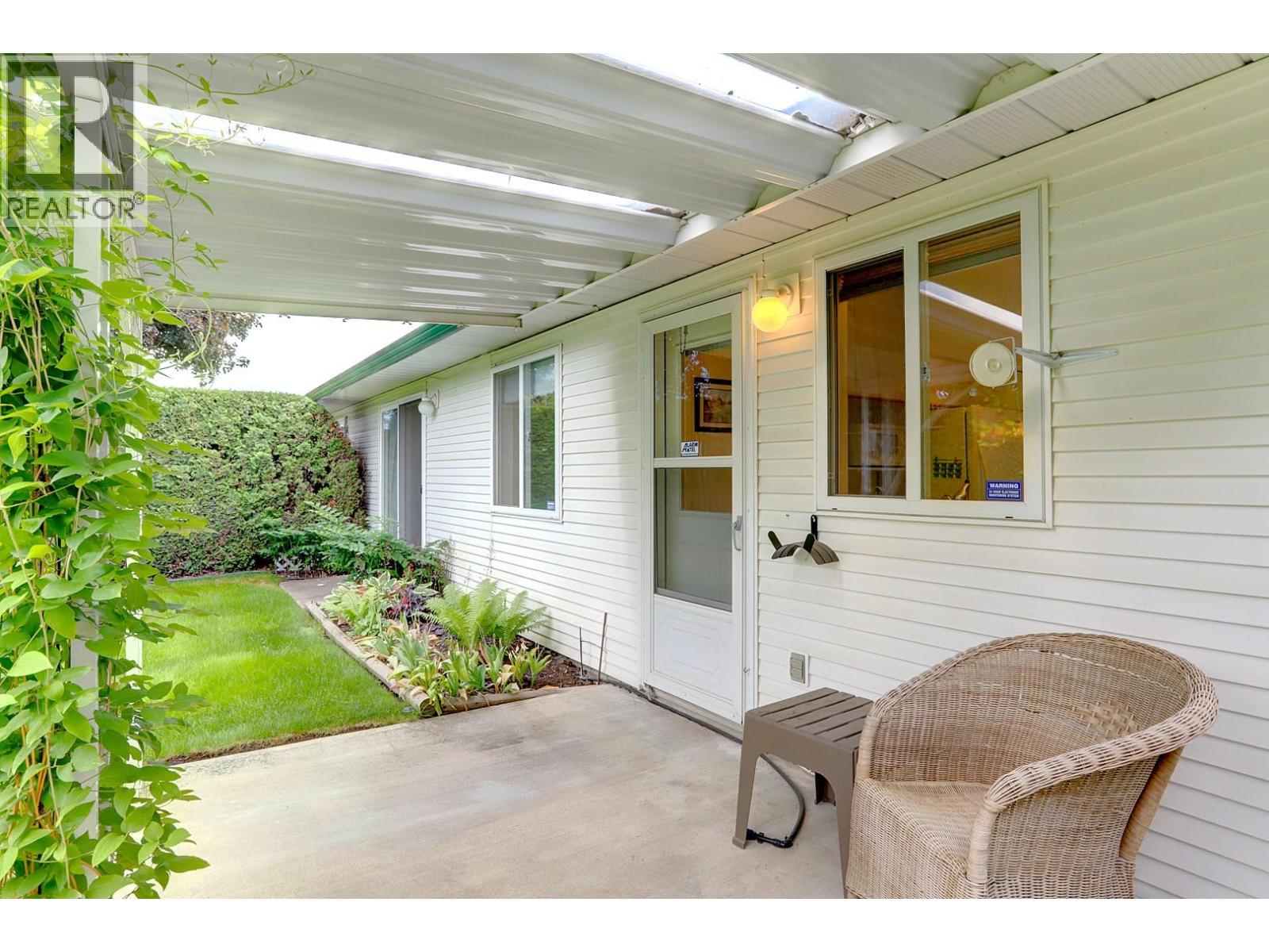 #4 3620 Patten Drive - 32