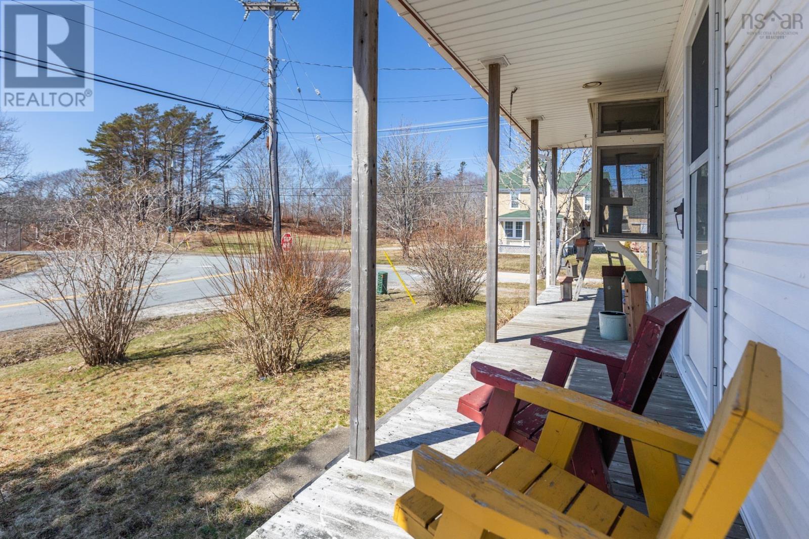 1 Belleville Road - 50