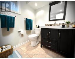 Bsmt - 63 Bunnell Crescent, Toronto, ON M3M2B8 Photo 11