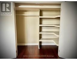 Bsmt - 63 Bunnell Crescent, Toronto, ON M3M2B8 Photo 9
