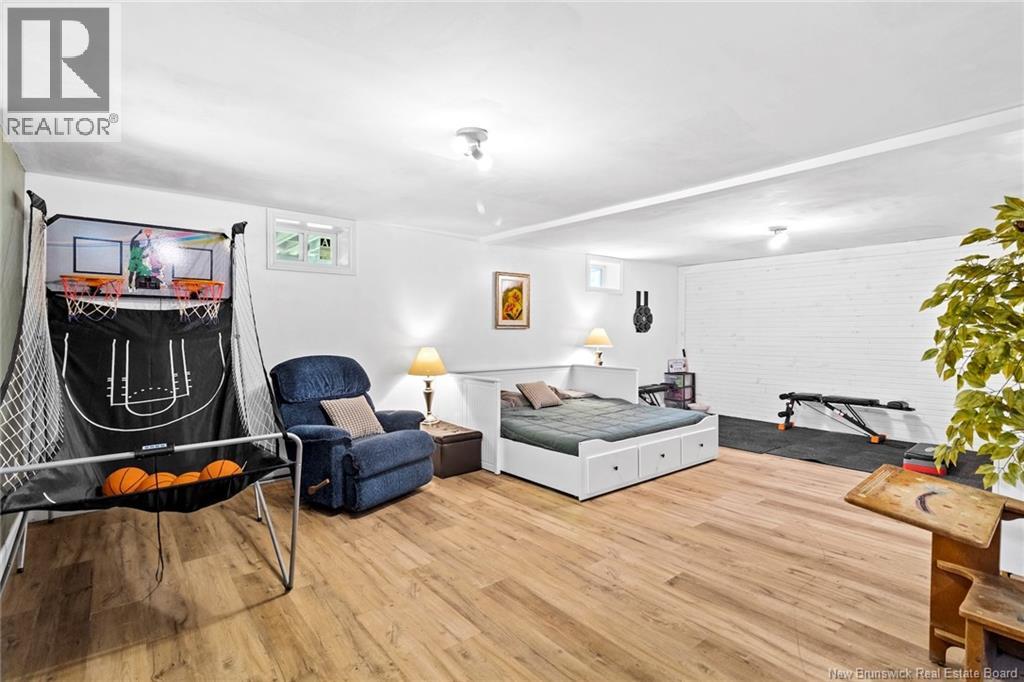 126 McGregor Street - 31