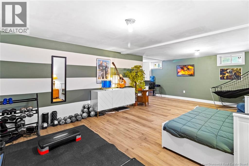 126 McGregor Street - 33