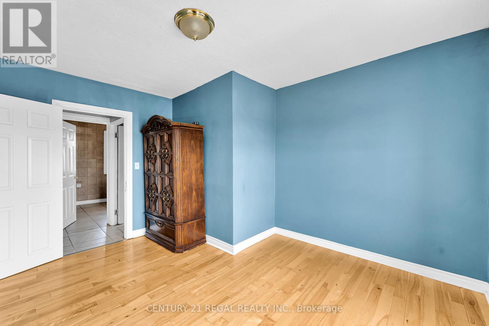 942 TECUMSEH ROAD E - 20