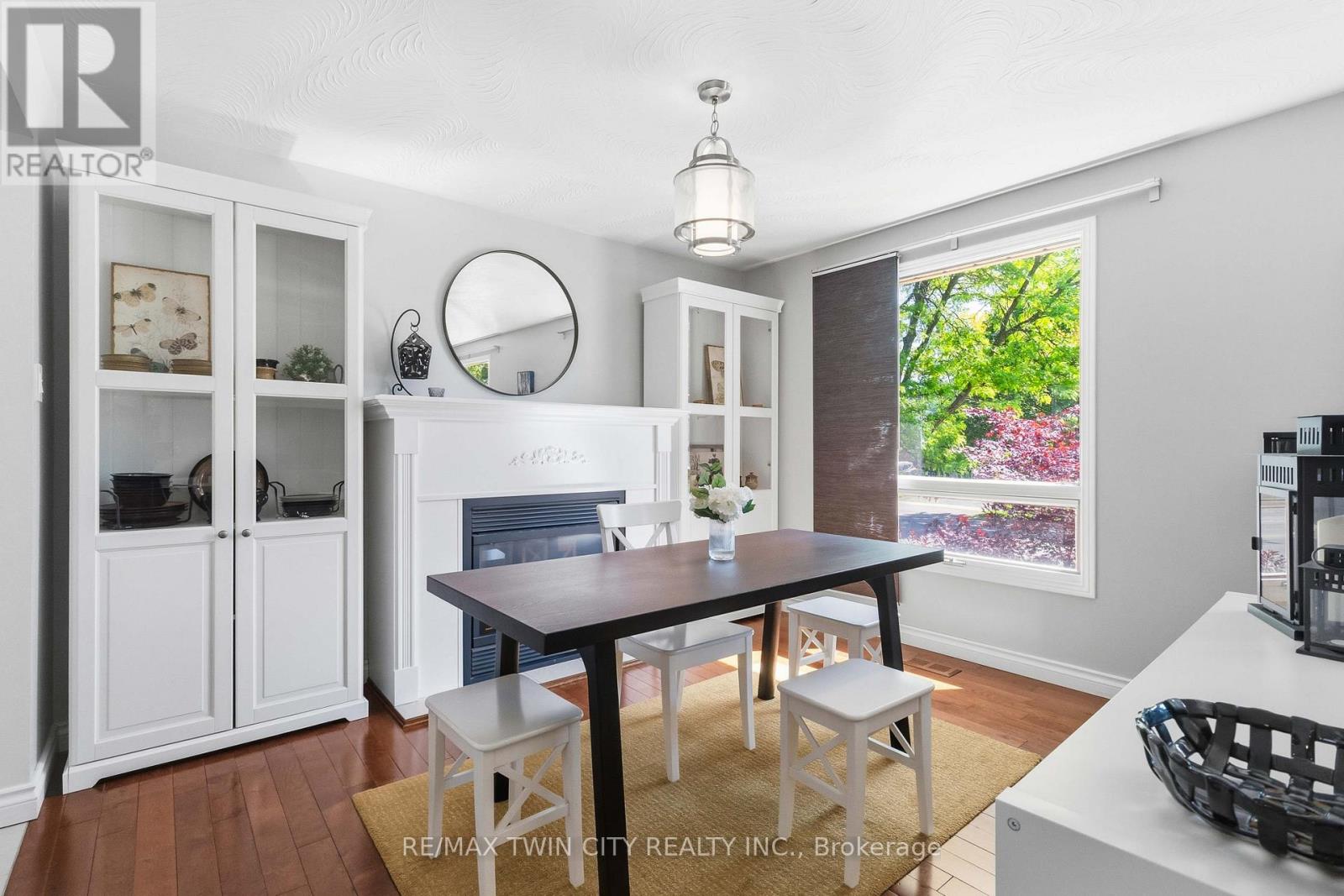 352 BRANTWOOD PARK ROAD - 4