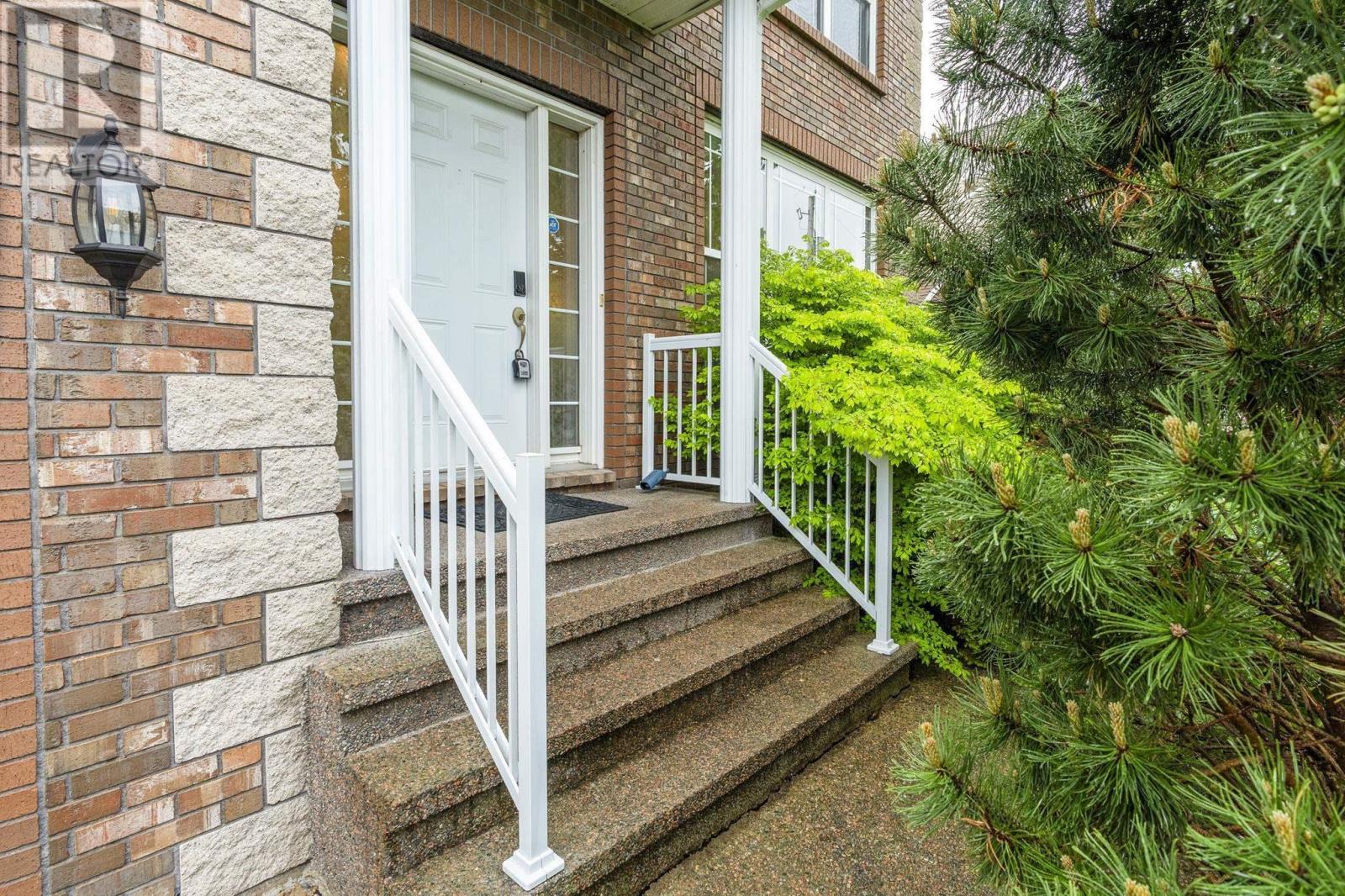 15 Kingsbury Way - Image 2
