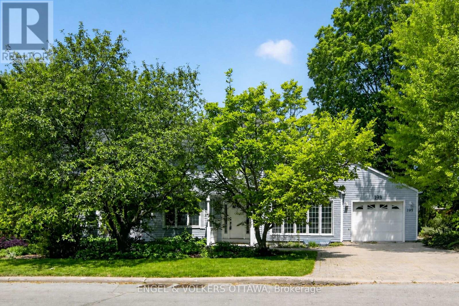 193 CUNNINGHAM AVENUE N - Image 2
