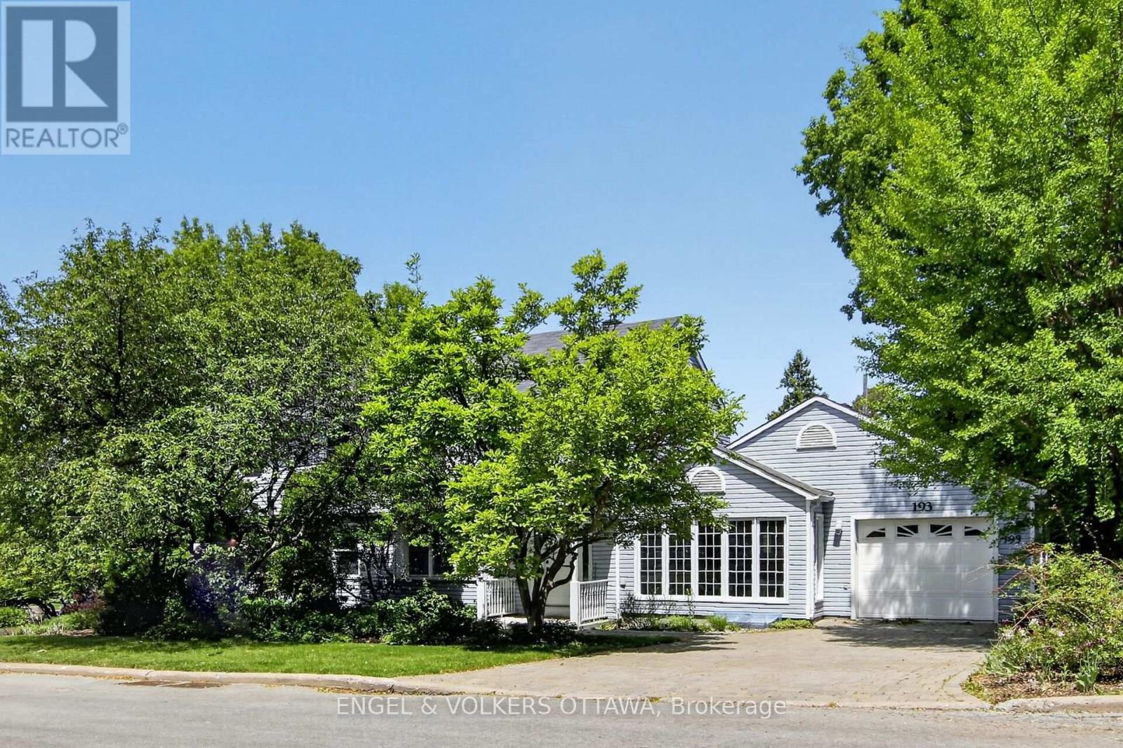 193 CUNNINGHAM AVENUE N - 6