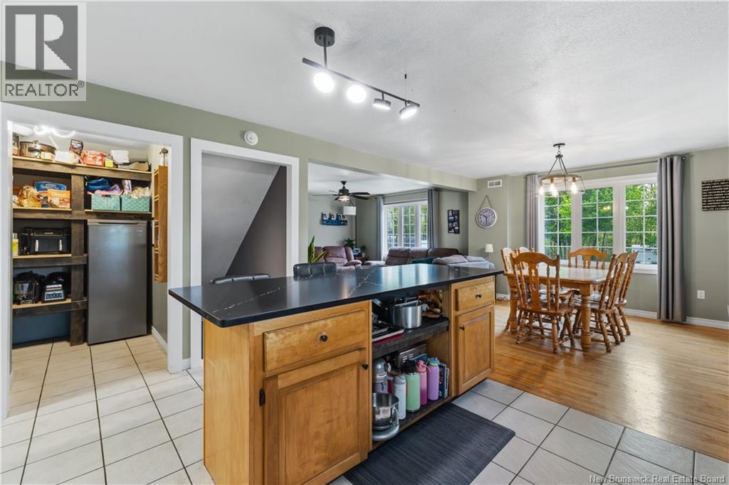 225 Quirk Road - 7