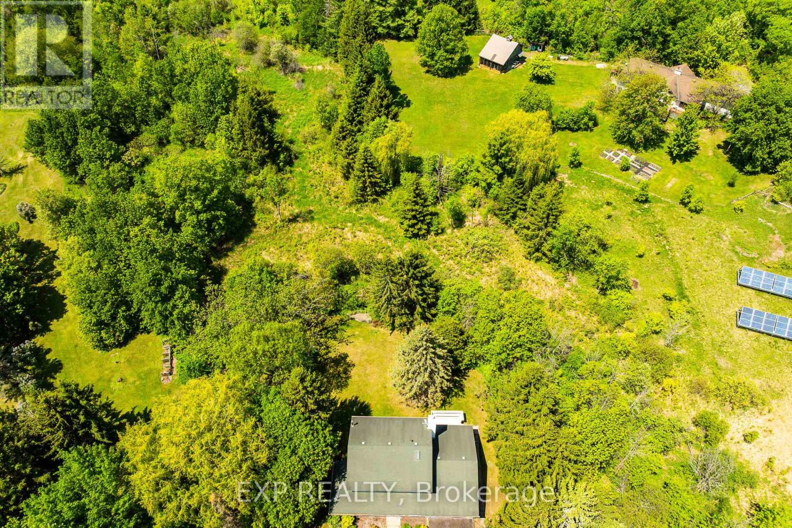 105 KILKENNY DRIVE - 32