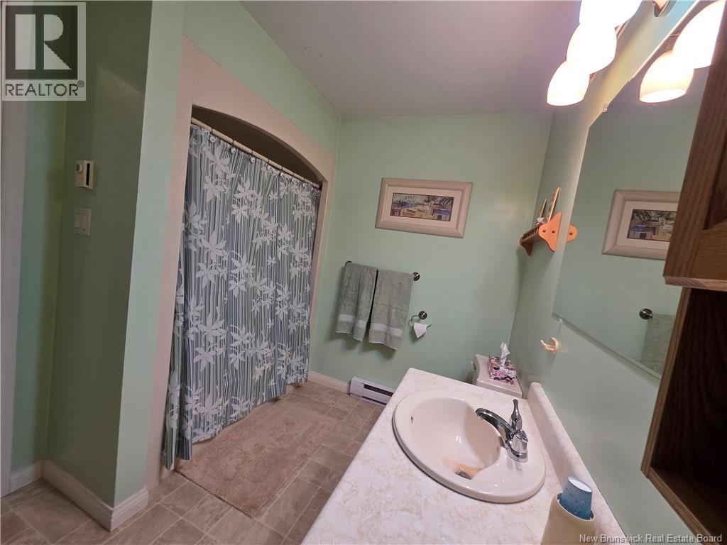 68 Somerset Drive - 18