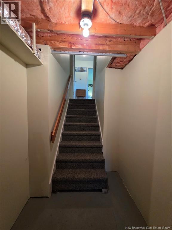 68 Somerset Drive - 36
