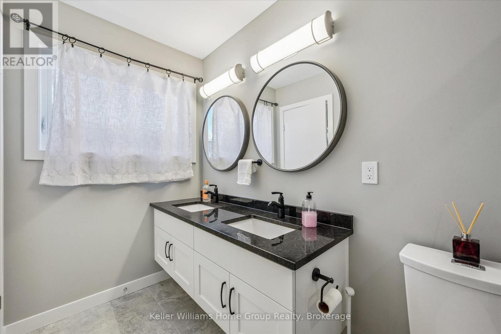 77 BEECHWOOD AVENUE - Image 25