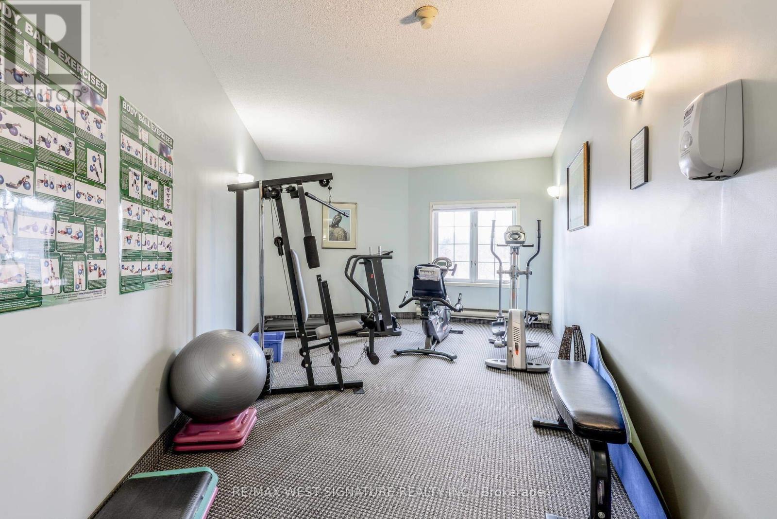 #105 75 TREELAWN BOULEVARD - 25